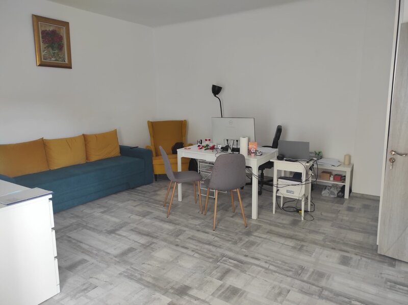 Calea Calarasi, Hala Traian